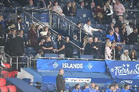 Natalie Portman At France And Iceland - Paris