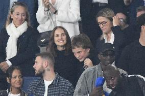 Natalie Portman At France And Iceland - Paris