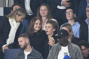 Natalie Portman At France And Iceland - Paris