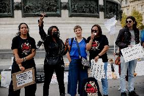 Demonstration by the Mothers in Revolt Movement - Paris