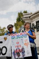 Demonstration by the Mothers in Revolt Movement - Paris