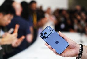 Apple iPhone Presentation - California