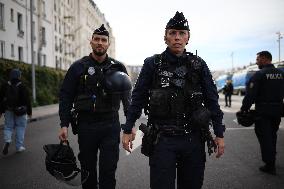 Bloquons-Tout At The Gare du Nord - Paris