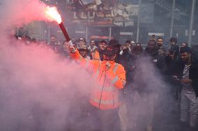 Bloquons-Tout At The Gare du Nord - Paris