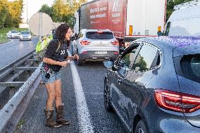 Bloquons-tout At Albi - France