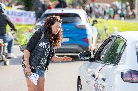 Bloquons-tout At Albi - France