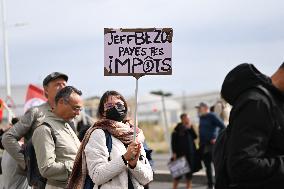 Bloquons Tout - Strike action at the Amazon Warehouse - Bretigny-Sur-Orge