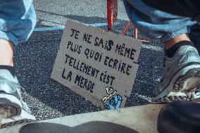 Bloquons Tout Demonstration - Grenoble