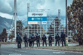 Bloquons Tout Demonstration - Grenoble