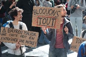 Bloquons-tout At Chatelet - Paris