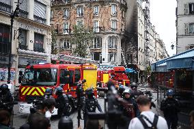 Bloquons-tout At Chatelet - Paris