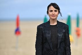 Deauville Left-Handed Girl Photocall FC