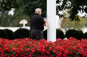 White House Lowers Flag After Charlie Kirk’s Death - DC