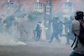 Bloquons Tout In Toulouse