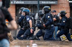 Bloquons Tout In Toulouse