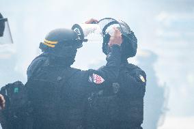 Bloquons Tout In Toulouse