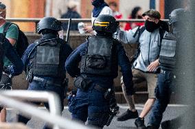 Bloquons Tout In Toulouse