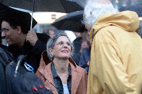Bloquons Tout At Place d'Italie - Paris