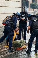 Bloquons Tout In Toulouse