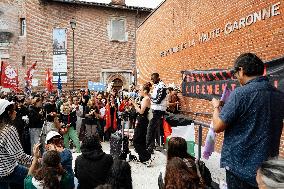 Bloquons Tout In Toulouse