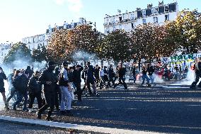 Bloquons Tout In Paris