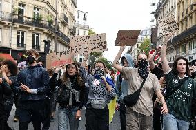 Bloquons Tout In Paris