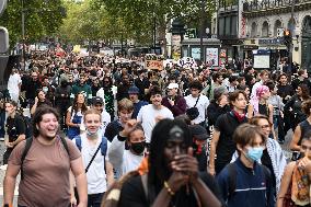 Bloquons Tout In Paris