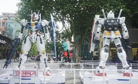 Giant Statues Gundam