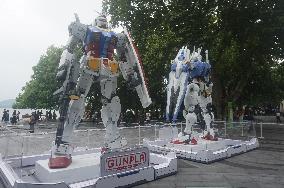 Giant Statues Gundam