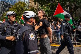 Pro-Palestinian Protesters Gather In Toronto - Canada