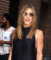 Jennifer Aniston At The Late Show - NYC