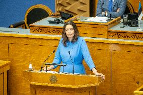 No confidence motion against social affairs minister