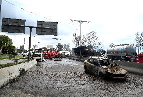 3 Killed and 70 Injured in Gas Explosion - Mexico City