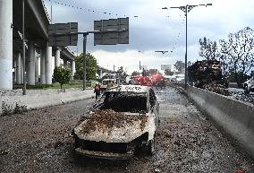 3 Killed and 70 Injured in Gas Explosion - Mexico City