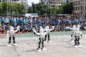 Science Popularization in Primary School