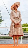 Queen Maxima Opens Restored Carpet Museum - Genemuiden