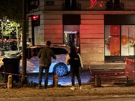 Man Injured At Knife Attack Scene - Paris