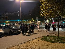 Man Injured At Knife Attack Scene - Paris