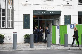 Man Dies In Suicide Jump Near Interior Ministry - Paris