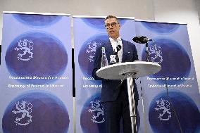 Ukraina - Stubb Kiovassa