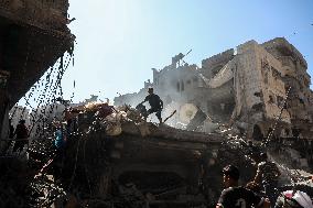 Aftermath Of Israeli Strike On Shati Refugee Camp - Gaza