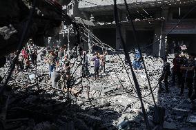 Aftermath Of Israeli Strike On Shati Refugee Camp - Gaza