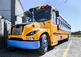 Electric School Bus - Montreal