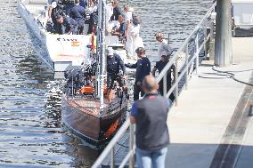 Don Juan Carlos Sails In Sanxenxo - Spain