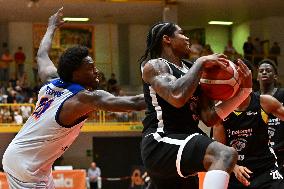 BASKET - Amichevole - GREEN BASKETBALL DAY - Aquila Basket Trento vs Treviso Basket