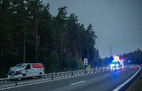 ÄLGOLYCKA SÖDER OM AVESTA