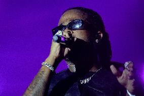 Kalash on stage at the Fete De L‘Humanite 2025 - Bretigny sur Orge