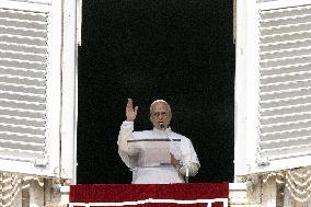 Pope Leo XIV Leading The Angelus Prayer On His 70Th Birthday - Vatican