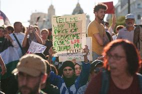 Madrid Hosts Final Stage Of The Vuelta Ciclista A España Marked By Pro-Palestinian Protests