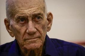 Ehud Olmert At Falafel And Democracy Conference - Naples